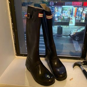 Hunter Dark Purple Rainboots